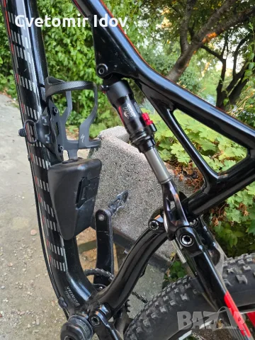 Продавам велосипед с двойно окачване Specialized Epic Comp, L, 29", снимка 12 - Велосипеди - 55710340
