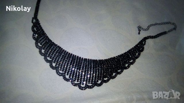 Продавам огърлица