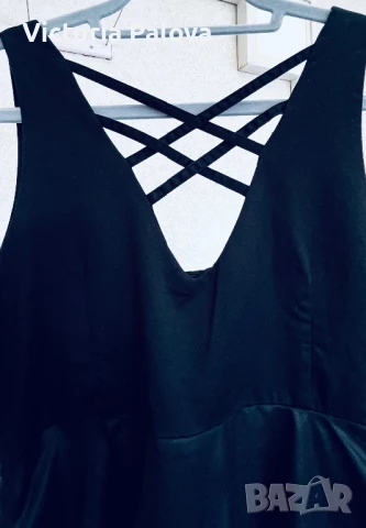 Прекрасна рокля ST-MARTINS SCANDINAVIAN DESIGN , снимка 13 - Рокли - 50549745