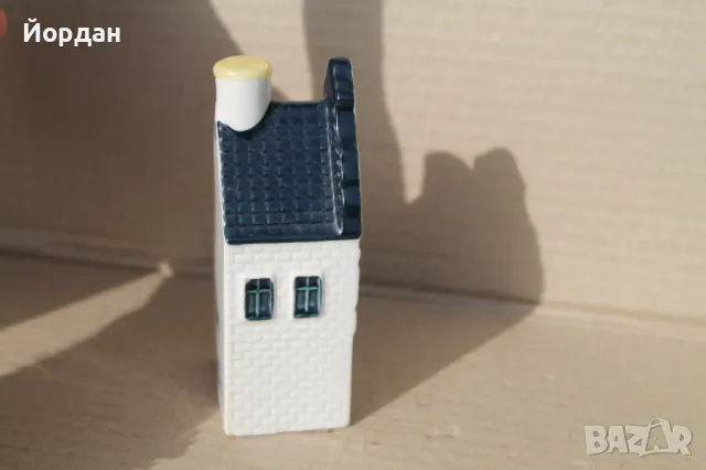 колекционерска порцеланова фигурка / шише Холандска къща ''Bols KLM'', снимка 4 - Колекции - 49483600