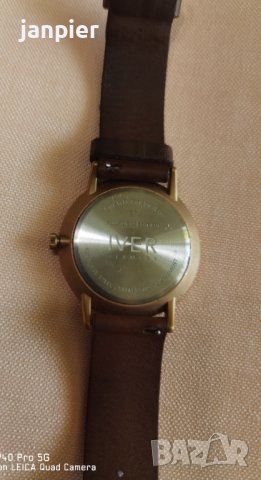 Часовник IVER . ПЕРФЕКТЕН, снимка 3 - Луксозни - 37967646