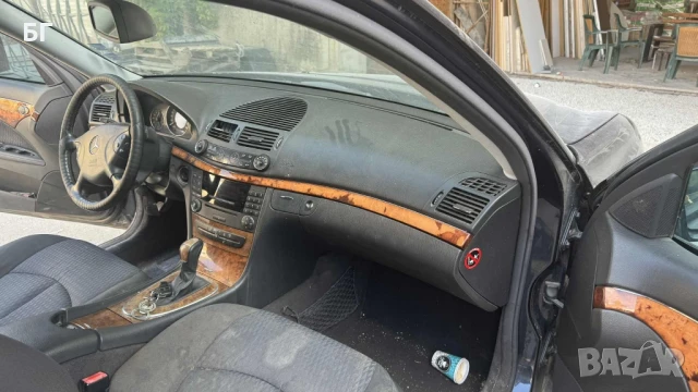 Мерцедес E320 / 3.2/ 204к. Редовия. На части само се продава- Перфектна работа на мотор. , снимка 3 - Части - 51021936