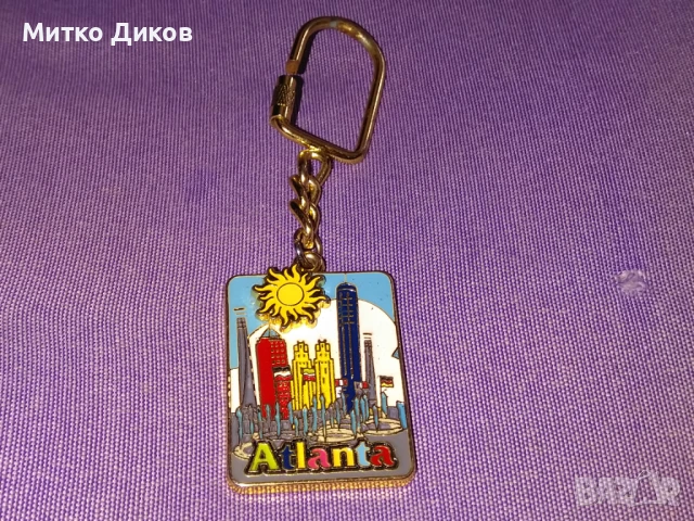Аталанта Джорджия САЩ олимпийско селище 1996г. емайл винтидж ключодържател , снимка 2 - Колекции - 50516694