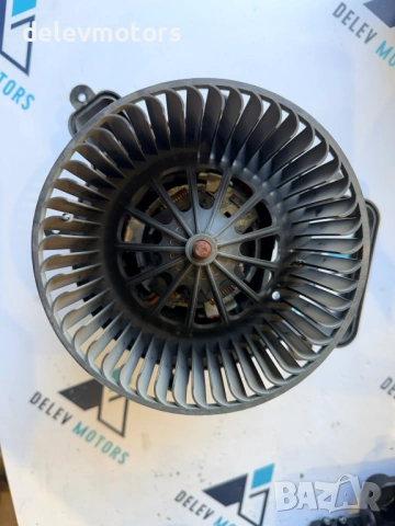 T3953003 вентилатор за парно, вътрешно пространство от Citroen DS5 2.0 BlueHDi 180 кв., двигател AHW