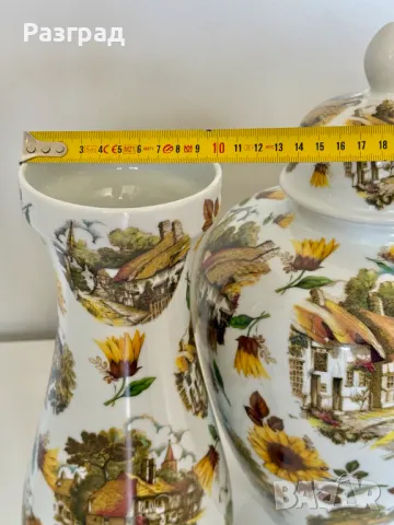 Винтидж сет от три големи порцеланови вази, снимка 5 - Вази - 50019948