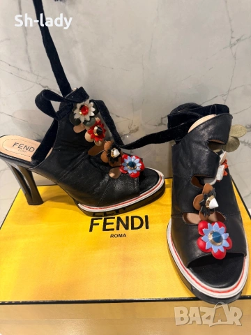 Кожени сандали Фенди, снимка 8 - Сандали - 54072302