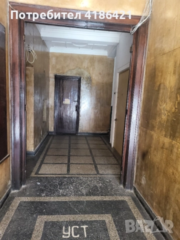 Продавам просторен 2 стаен апартамент в центъра, снимка 12 - Апартаменти - 51648503