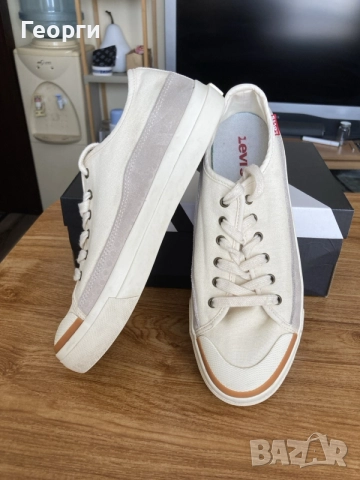 Мъжки оригинални маратонки Levis, снимка 9 - Маратонки - 56456162