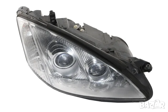 A2218203861 | Употребяван десен xenon фар Mercedes-Benz