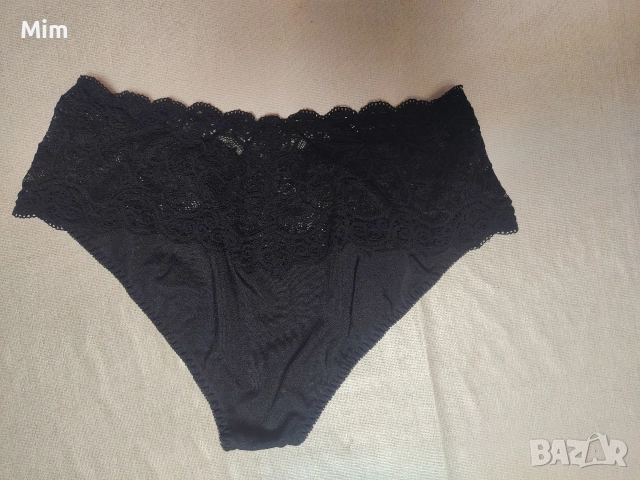Triumph XL Черна дантелена бикина , снимка 5 - Бельо - 55908411