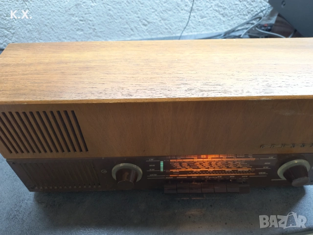 Лампово радио Grundig 2147, снимка 8 - Радиокасетофони, транзистори - 53109922