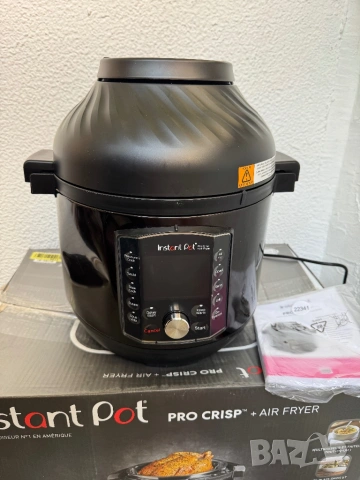 Мултикукър Instant Pot Pro Crisp + Air Fryer 11-в-1: 7.6L, EvenCrisp, 1500W Готвене Под Налягане!, снимка 3 - Мултикукъри - 54357836