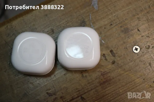 Безжични слушалки Samsung (само кутията), снимка 4 - Слушалки, hands-free - 49052157