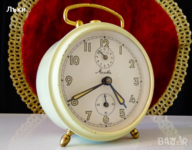 Немски механичен часовник,будилник Mauthe. 