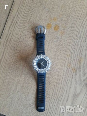 Часовник, снимка 2 - Дамски - 29581049