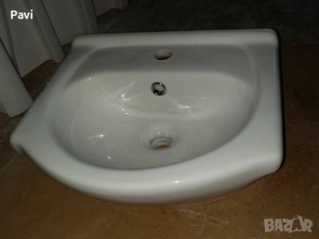 Нова мивка за баня Domus Gravena 45см, снимка 2 - Мивки - 53076505