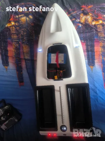 Чисто нова лодка за захранка!, снимка 3 - Такъми - 49607961
