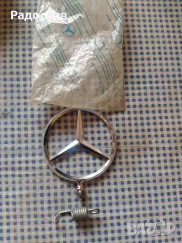 емблема звезда Mercedes 