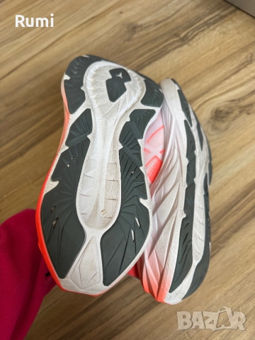 Мъжки оригинални маратонки ASICS NOVABLAST 4 COS ! 49 н, снимка 10 - Маратонки - 52179924