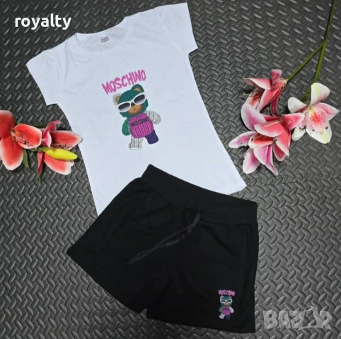  Moschino дамски екипи Различни цветове , снимка 3 - Спортни екипи - 51222127