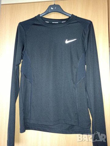 Nike running спортна блуза XS , снимка 3 - Спортни екипи - 38733245