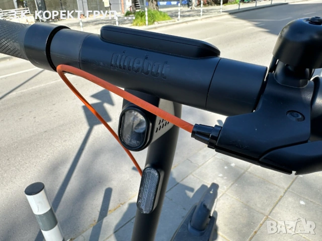 Продавам електрическа тротинетка Ninebot by Segway E2 Pro, снимка 4 - Велосипеди - 54317334
