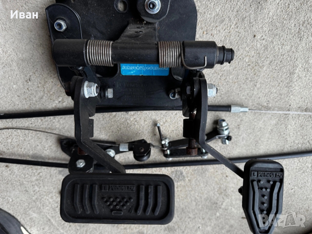 Педали за учебен автомобил Мерцедес, снимка 4 - Части - 53986671