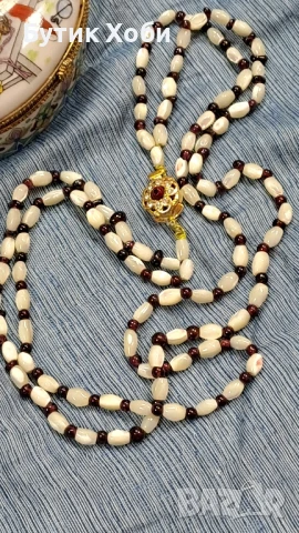 Старинен гердан от естествен седеф и гранати, снимка 2 - Антикварни и старинни предмети - 50444210