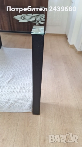 Стъклена трапезарна маса с 4 стола, снимка 5 - Маси - 51815936