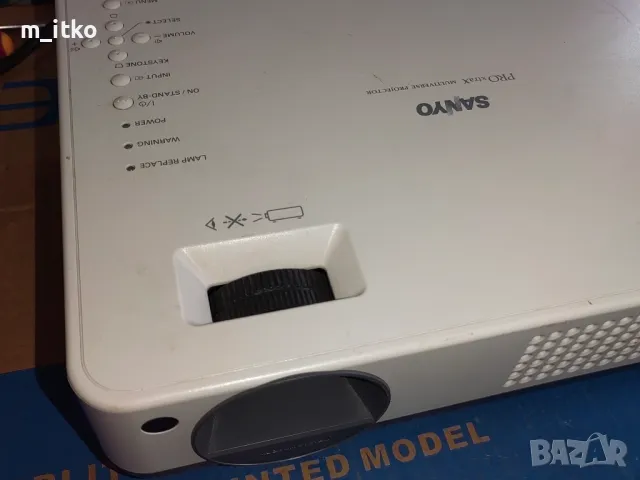 SANYO PLC-XW57 /проектор , снимка 6 - Плейъри, домашно кино, прожектори - 49298116