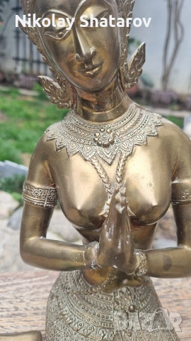 Бронзова скулптура. Азиатска фигура , снимка 3 - Антикварни и старинни предмети - 54014381