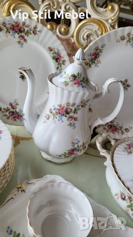 Огромен сервиз Royal Albert Moss Rose , снимка 8 - Сервизи - 53333665
