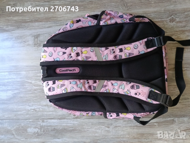 Ученическа раница с несесер, снимка 2 - Раници - 51816628