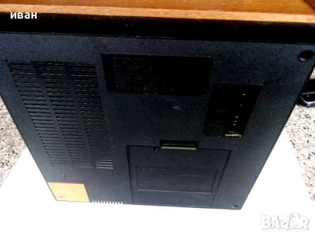 Радио MERIDIAN 211, снимка 10 - Антикварни и старинни предмети - 53243989