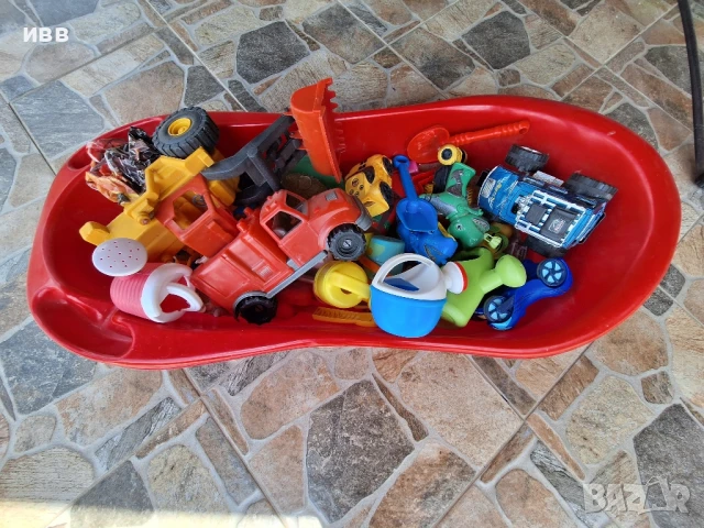 Намалени на 19лв Огромен лот+подарък коритото