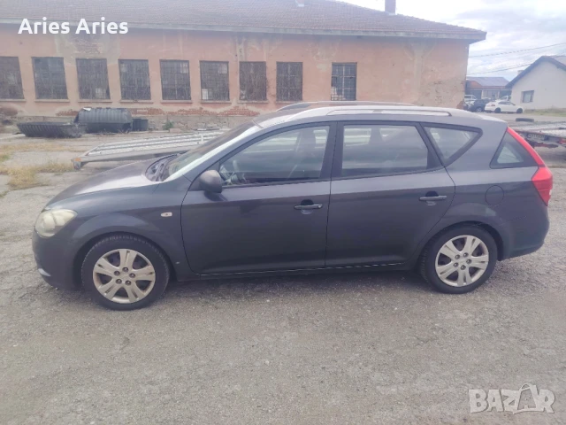 Kia Ceed 1.6CRDI , Киа Сиид на части!, снимка 4 - Автомобили и джипове - 50536017