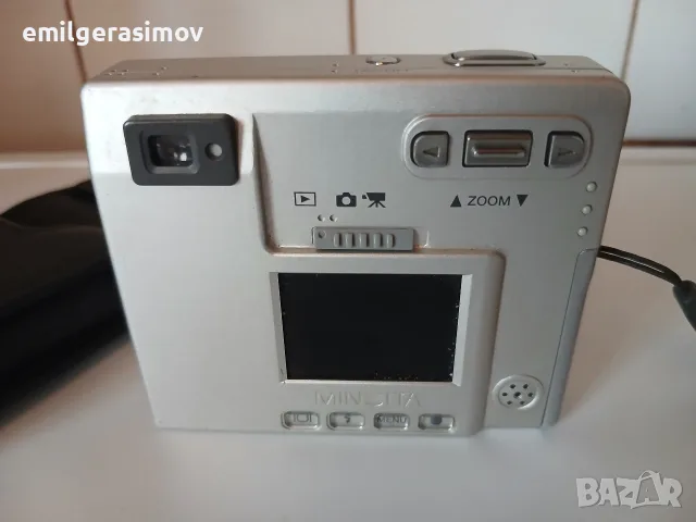 Цифрови фотоапарати и немски светломер ., снимка 10 - Антикварни и старинни предмети - 37481317