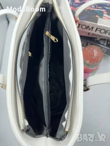 Tommy Hilfiger дамски чанти Различни цветове , снимка 3 - Чанти - 48466351