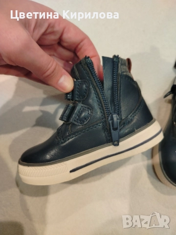 Детски кожени боти 19 номер, снимка 4 - Детски боти и ботуши - 52433393