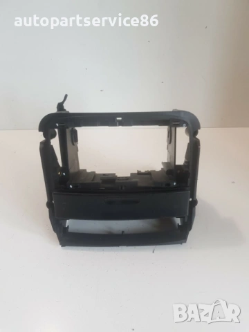 Предна кутия за съхранение за Porsche Cayenne 4.5 (2005) 7L5862531 , снимка 3 - Части - 54305170