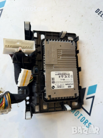 95560-J9000 безжично зарядно за телефон Wireless от Hyundai Kona 1.6 T-GDI, двигател G4FJ, 177 кс., снимка 2 - Части - 54296567