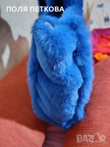 Синя пухкава чанта, снимка 7 - Чанти - 53960613