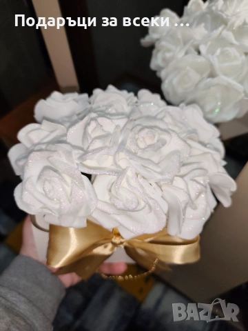 Вечни рози в подаръчна кутия , снимка 2 - Декорация - 53249074