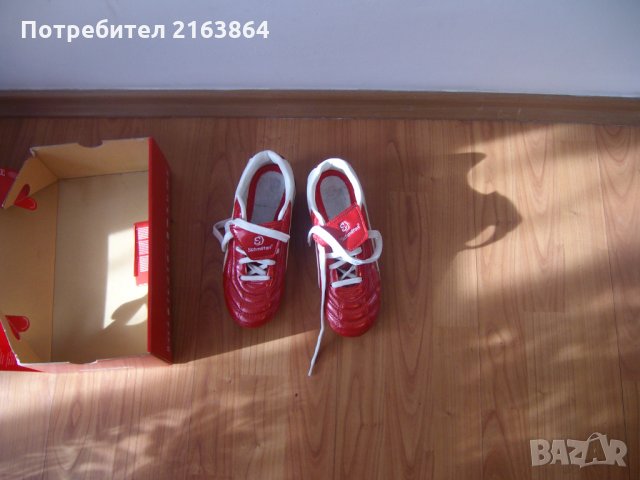 Детски обувки за Футбол, снимка 2 - Детски маратонки - 31263728