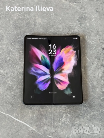 Samsung Z Fold3 256GB - 280€