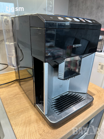Кафемашина кафеавтомат каферобот Siemens EQ.500 Integral, снимка 2 - Кафемашини - 44604410