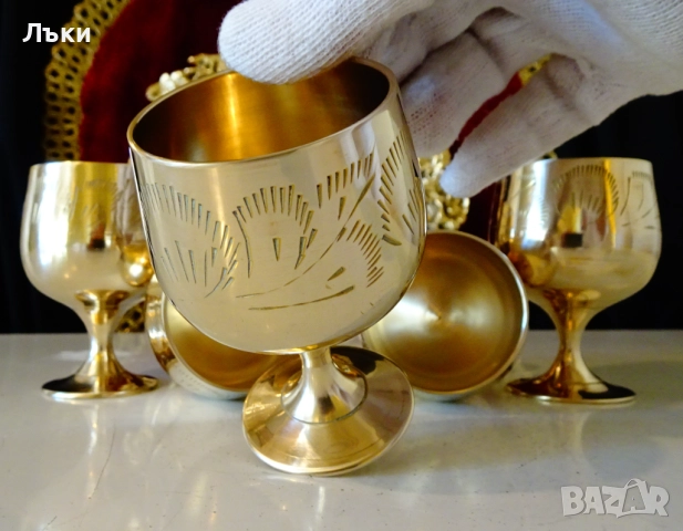 Бронзови чаши релефно гравирани,80 мл.,позлата.  , снимка 8 - Антикварни и старинни предмети - 52566982