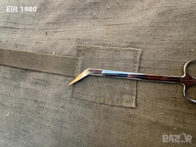 Продавам ъглова хирургическа ножица, снимка 3 - Лаборатория - 53002226