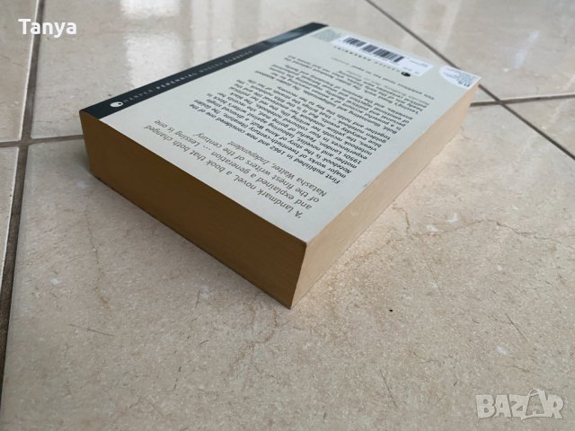 Книга "The Golden Notebook", Doris Lessing, английски език, снимка 4 - Художествена литература - 35262380