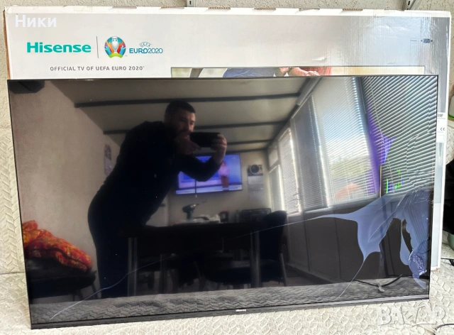 Чисто нов телевизор Hisense 50AE7000F със счупен екран за части